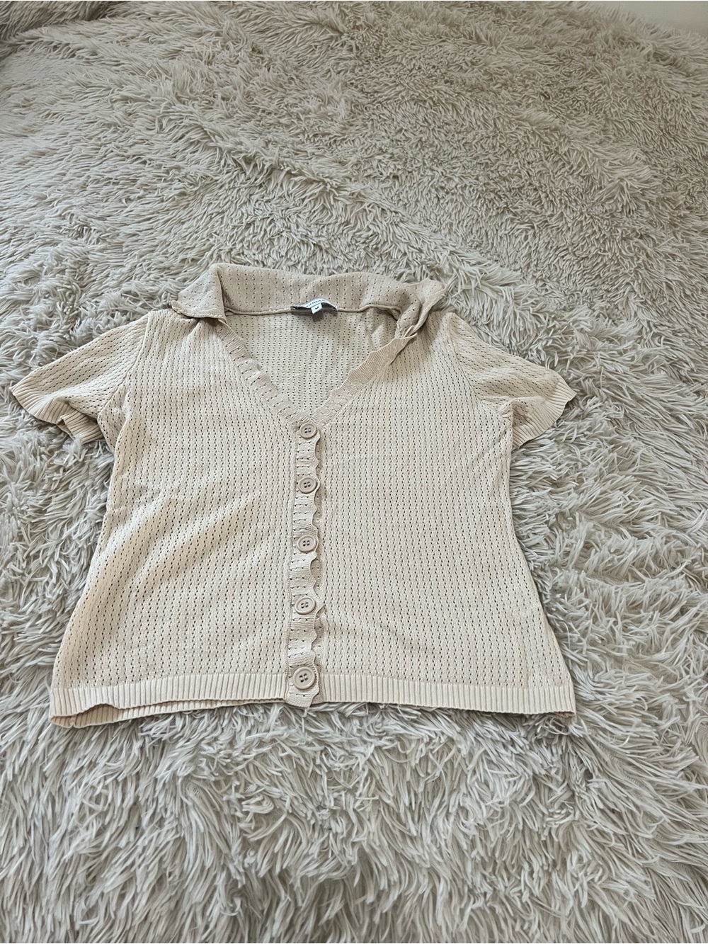 RIHOAS Beige Short-Sleeve Button-Front Knit Top